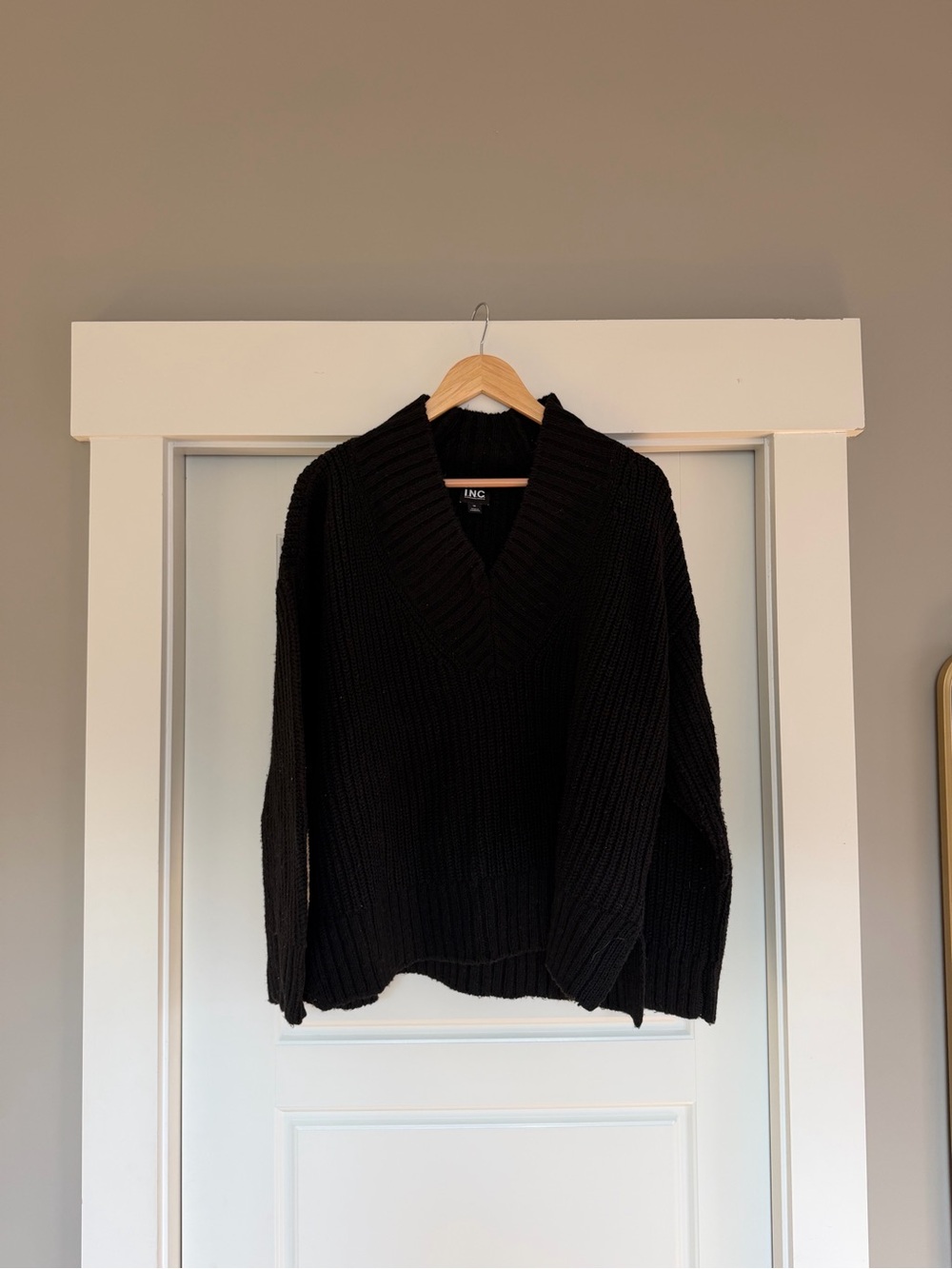 INC International Concepts Black V-Neck Chunky Knit Sweater